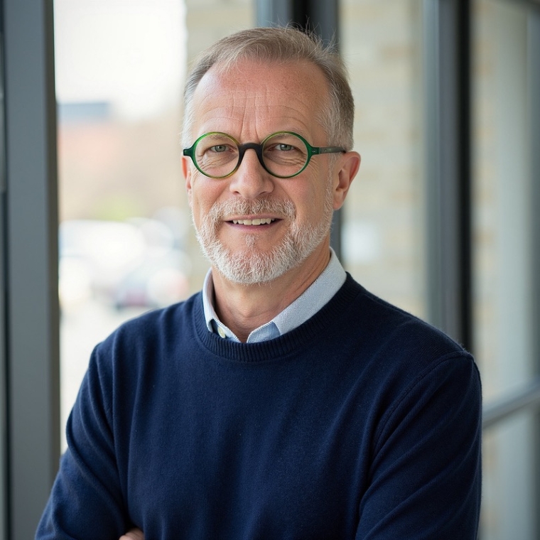 Headshot of Geoff Pradella, Genome Alberta's Board Chair